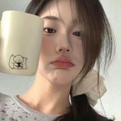 黑影窥窗